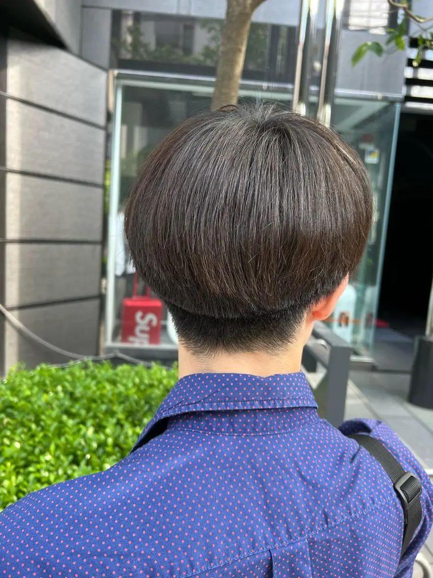 ショート カット 吉ヶ別符 亮祐のヘアスタイル