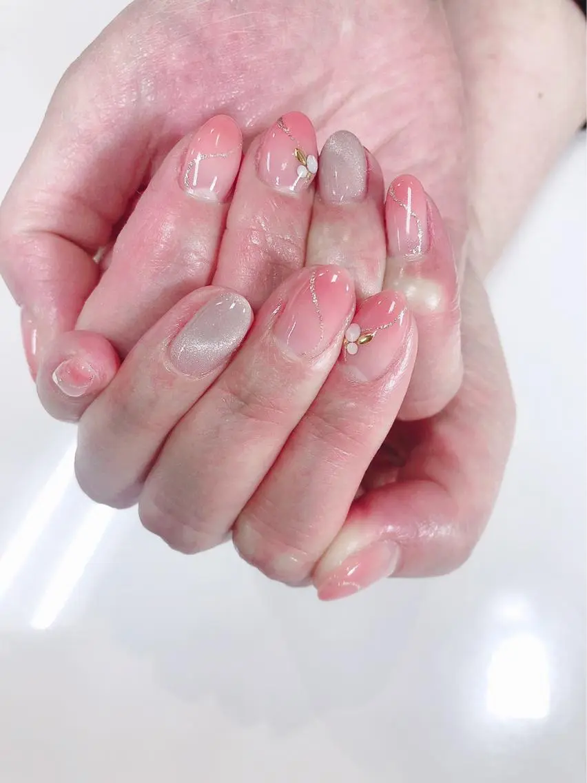ネイル グラデーション マグネットネイル FASTNAIL PLUS 新宿店のネイルデザイン