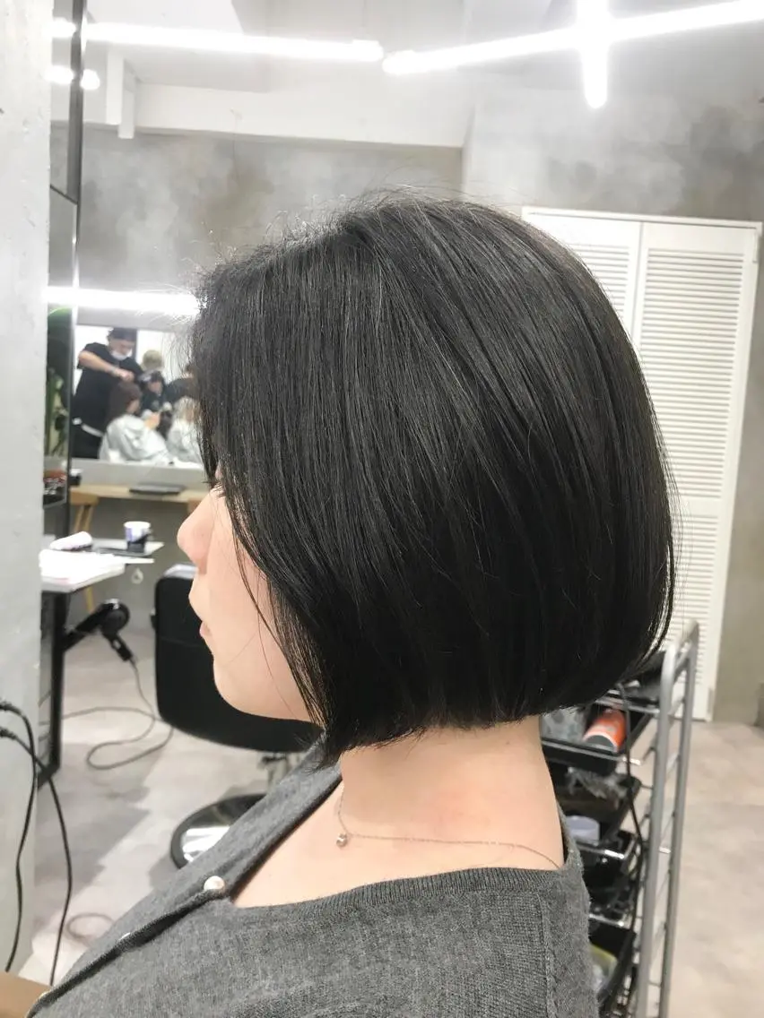 ショート カット 縮毛矯正 色気レイヤー& ショートはお任せ🌟のヘアスタイル