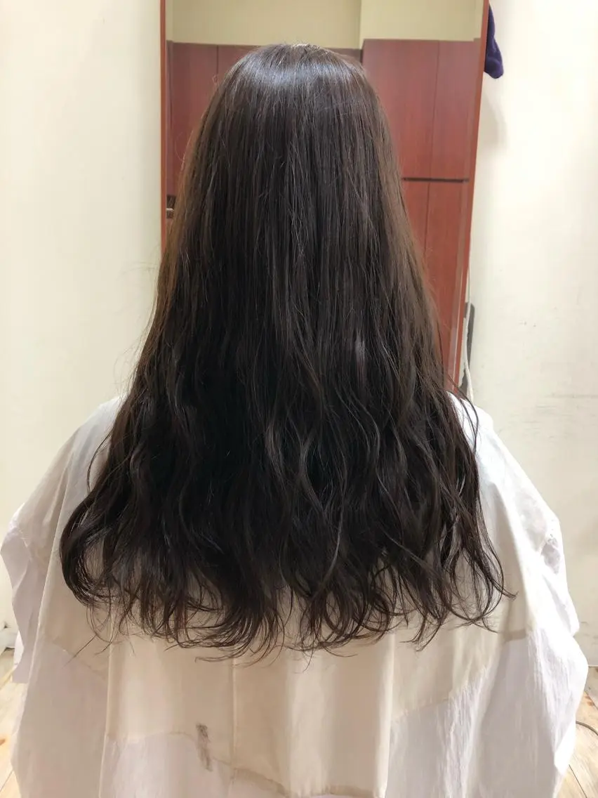 ロング カラー ブリーチ 縮毛矯正/髪質改善 白髪ぼかし/裕香のヘアスタイル