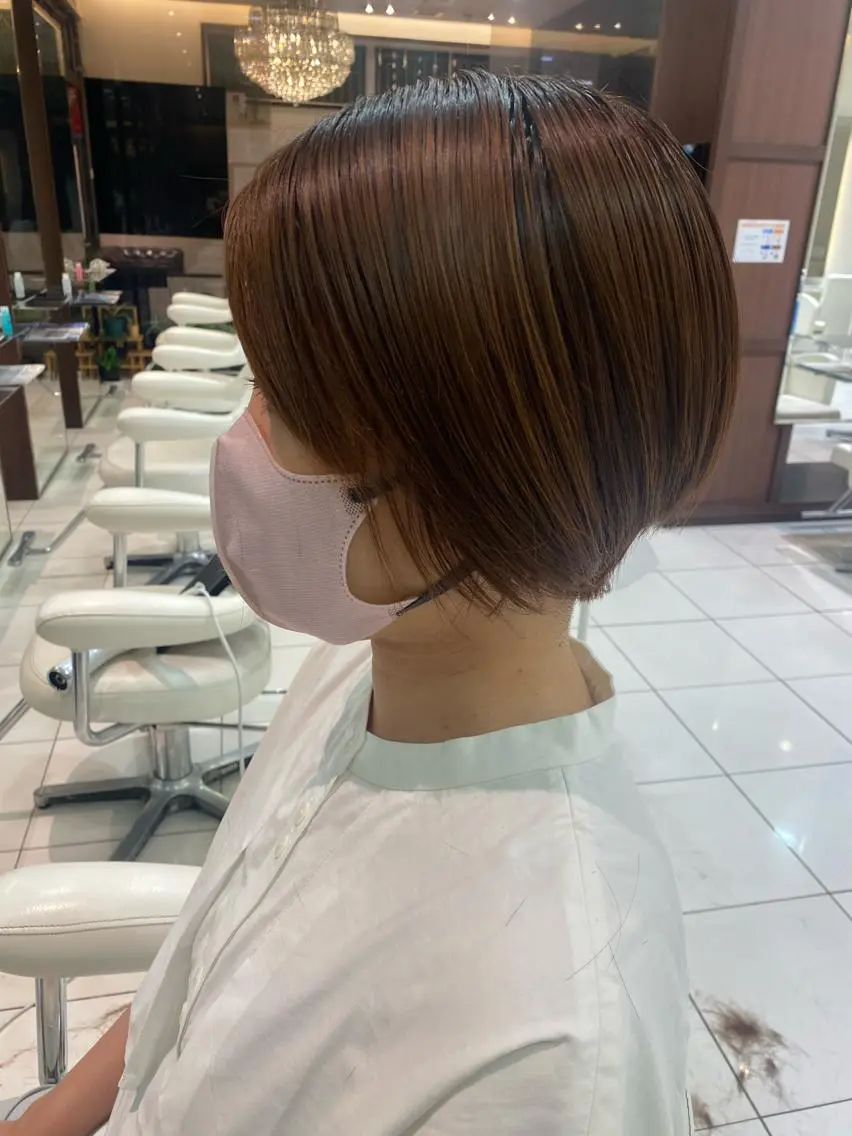 ショート ショートヘア 内山 歩美のヘアスタイル