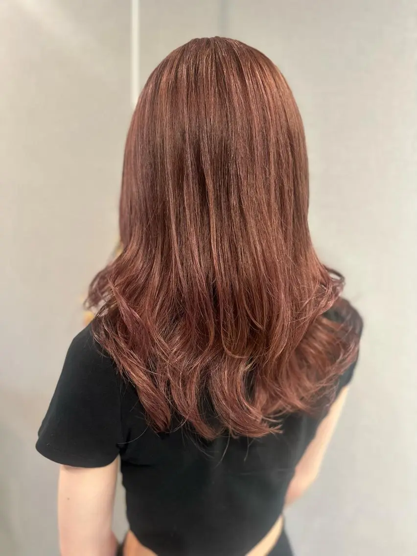 セミロング くびれヘア 韓国風ヘア K Harukaのヘアスタイル