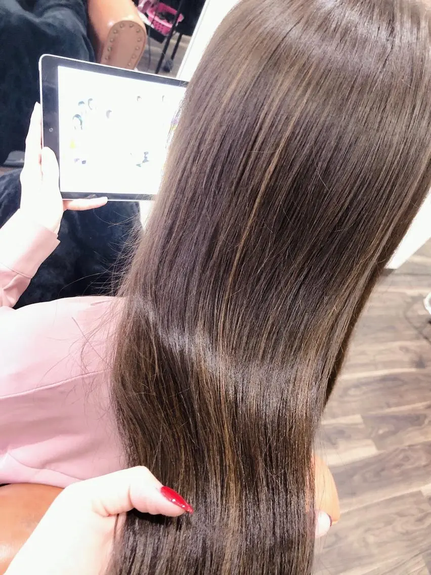 ロング カラー ハイライトカラー ハイライト 松田 みのりのヘアスタイル