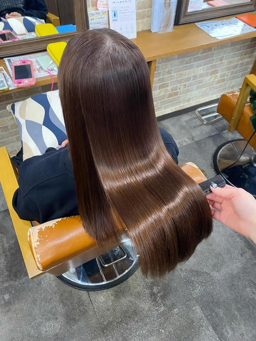 ロング 美髪ヘア 🤍erikaのヘアスタイル