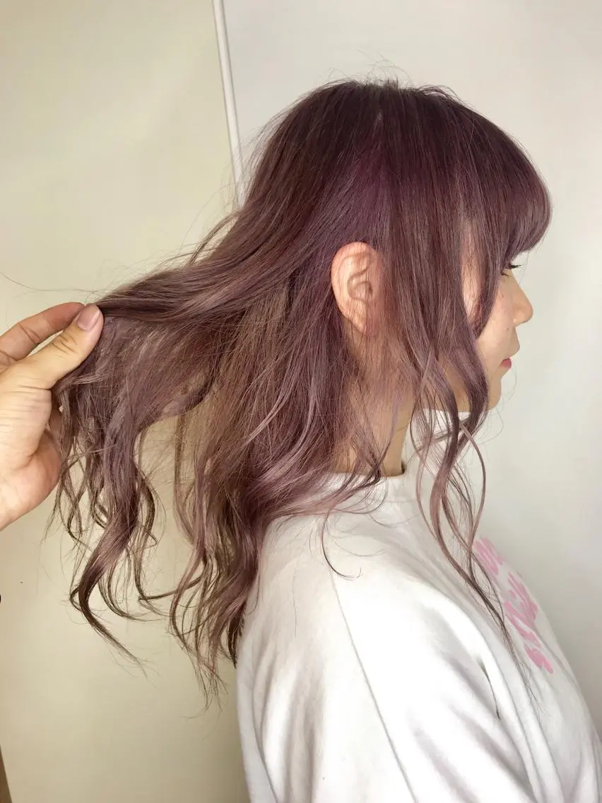セミロング カラー アッシュ ピンクカラー カット ヘアカラー インナーエクステ渋谷 🦋KAJIのヘアスタイル
