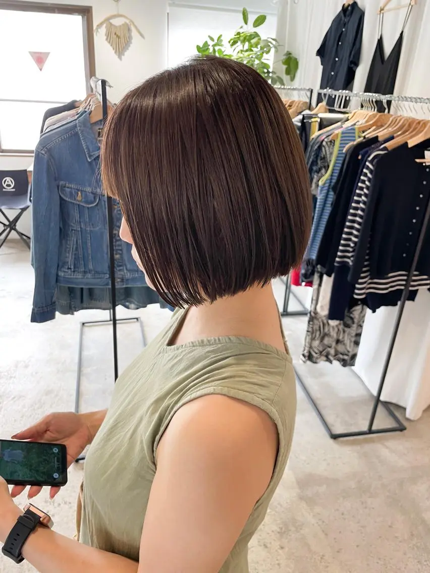 ショート カラー 切りっぱなしボブ ボブ カット ヘアカラー Takuma Suzuki中目黒のヘアスタイル