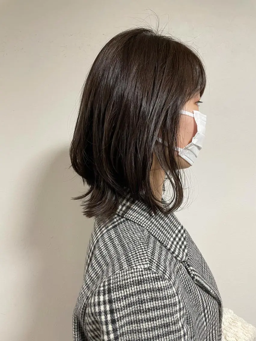 ミディアム くびれヘア 外ハネヘア 艶髪カラー& トリートメント　松村のヘアスタイル