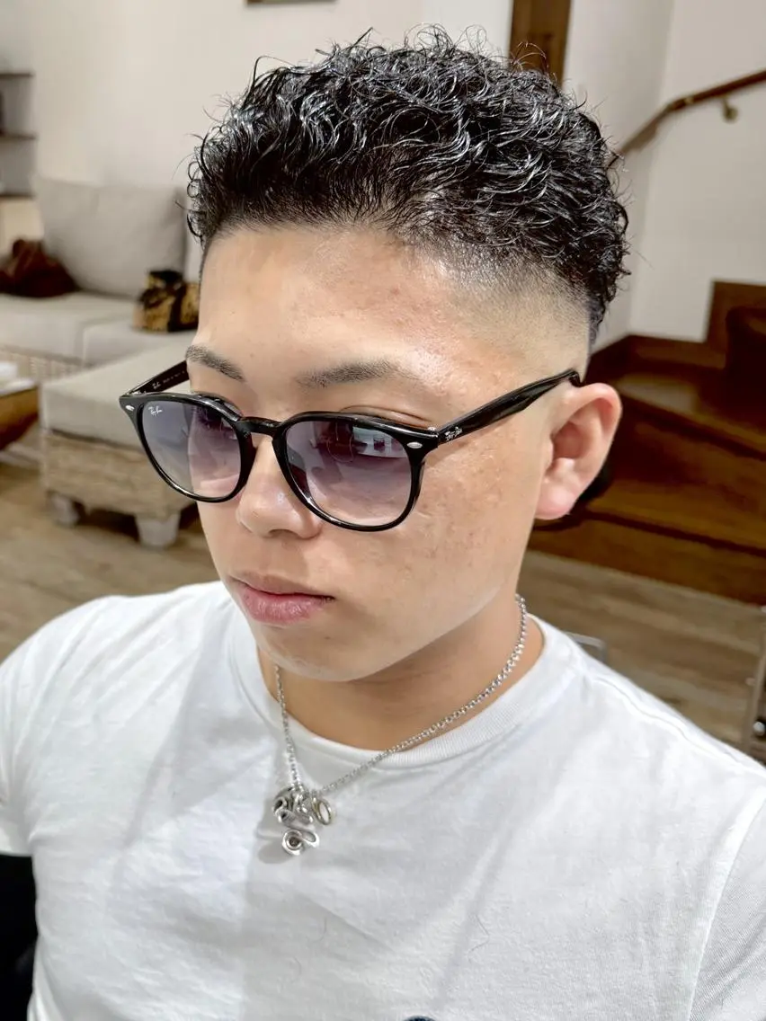 ショート メンズ パーマ NOA 青木のヘアスタイル