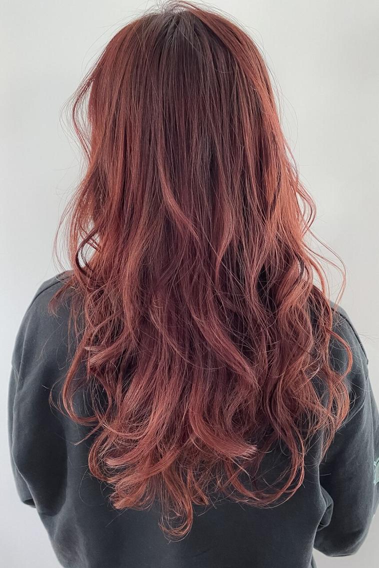 ロング カラー アディクシーカラー ベージュカラー ブリーチ ケアブリーチ カシス トップスタイリスト ✨KIRIKA中野✨のヘアスタイル