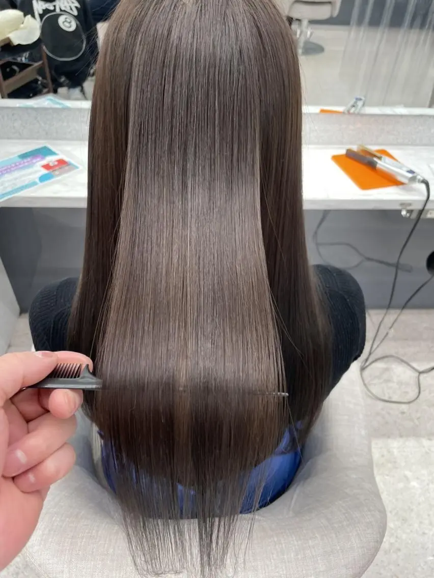 ロング お団子ヘア ミストバング ボブ ハイライト 姫カット 山本みづき 髪質改善のヘアスタイル