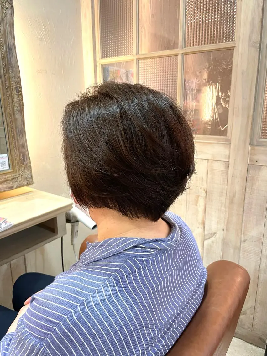 ショート カラー ベージュカラー トリートメント ショートカットなら 前平友慈のヘアスタイル