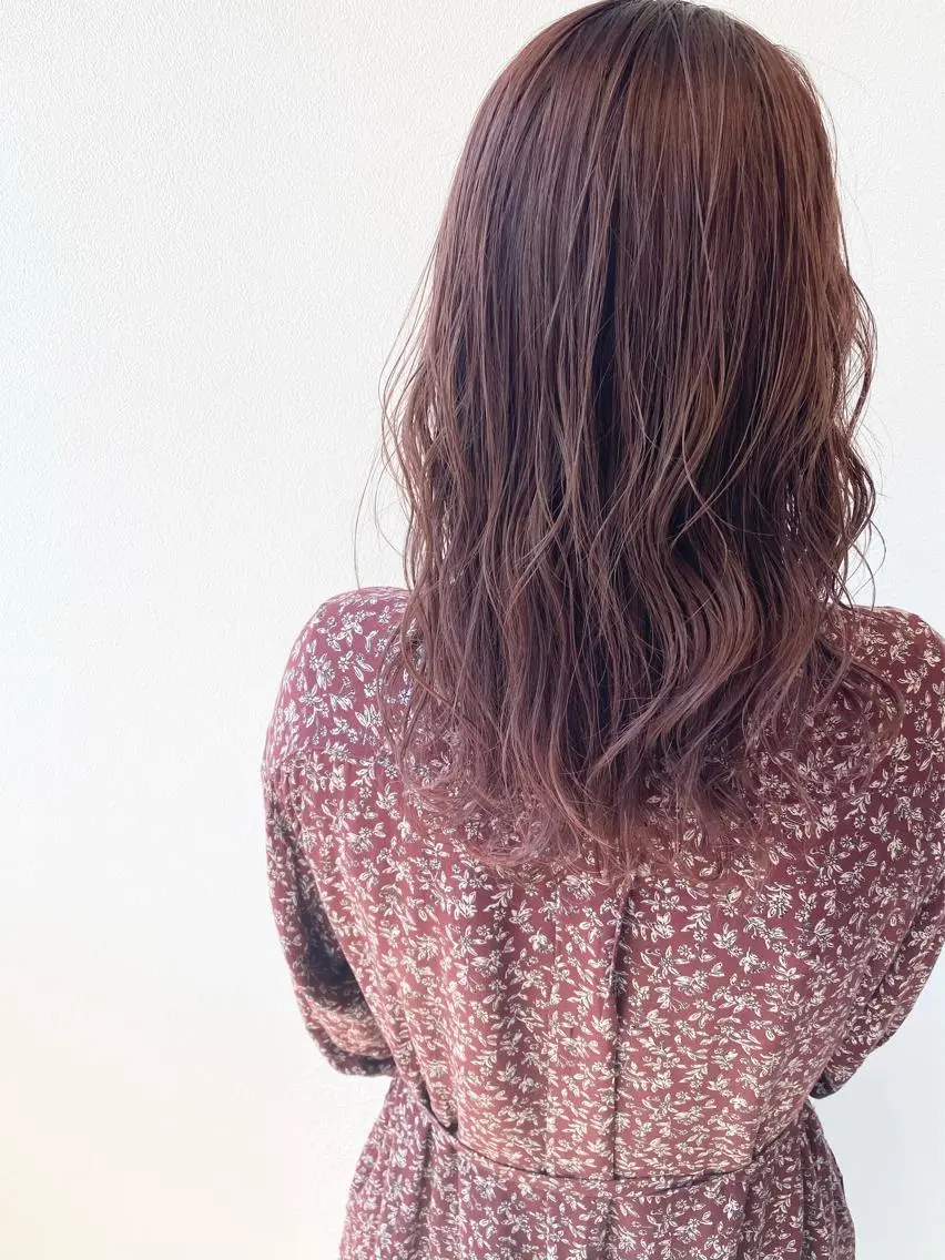 ロング カット ヘアカラー トリートメント MYRTLE TSUNODAのヘアスタイル