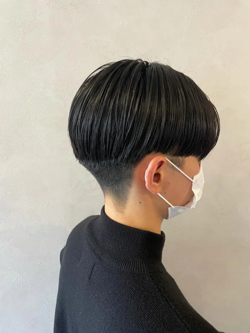 ミディアム メンズ 七三 🫧透明感ケアカラー 守利🫧のヘアスタイル