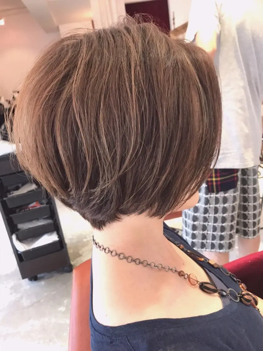 ショート カラー 大人女性ショート専門 tomodaのヘアスタイル