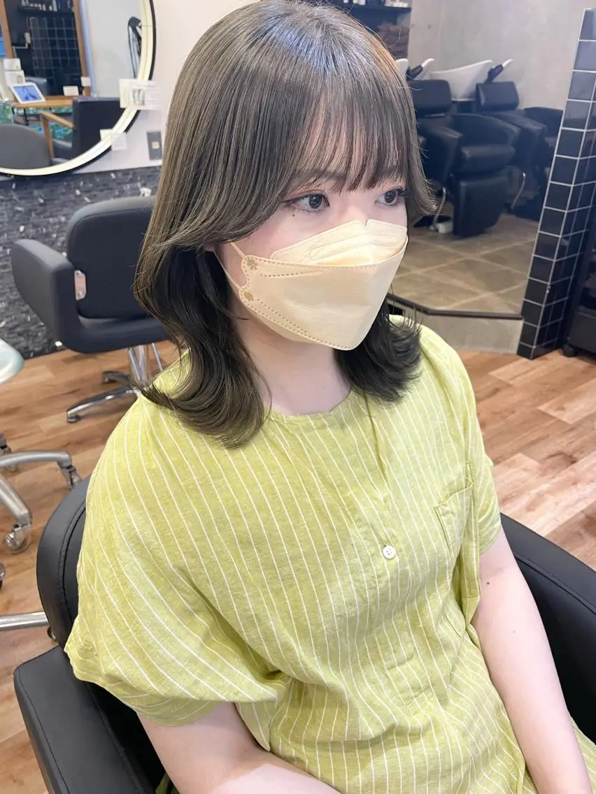 ミディアム カラー カット ヘアカラー トリートメント レイヤーカット、 大人可愛い　中村美羅のヘアスタイル