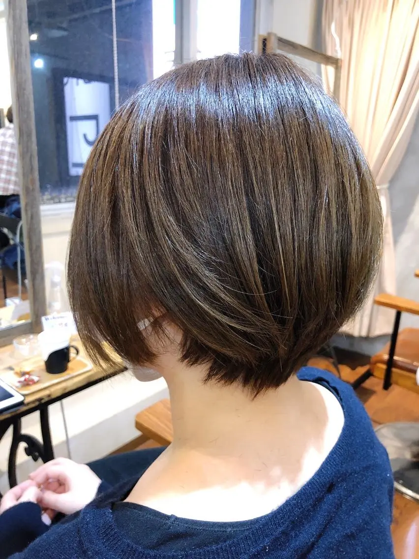 ショート カラー 💇🏼ショートヘア お任せ💁🏻‍♂️のヘアスタイル
