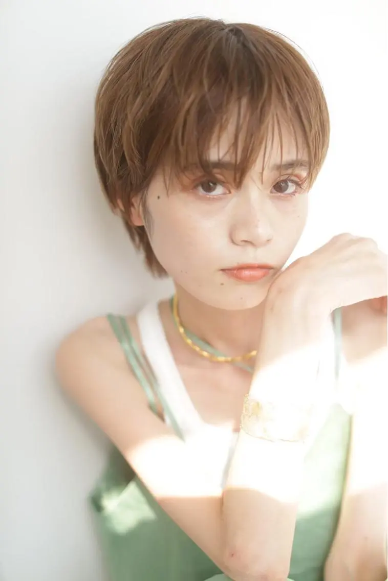 マツエク・マツパ 谷 なづきのヘアスタイル