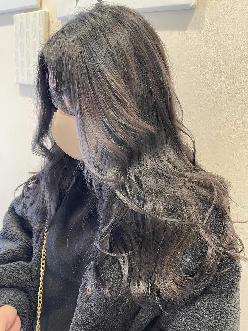 ロング カラー ヘアカラー トリートメント 韓国レイヤー×艶髪 ハイトーンRyukiのヘアスタイル