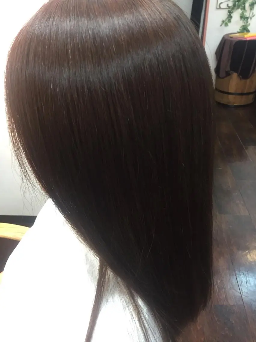 セミロング パーマ 桧山 真のヘアスタイル