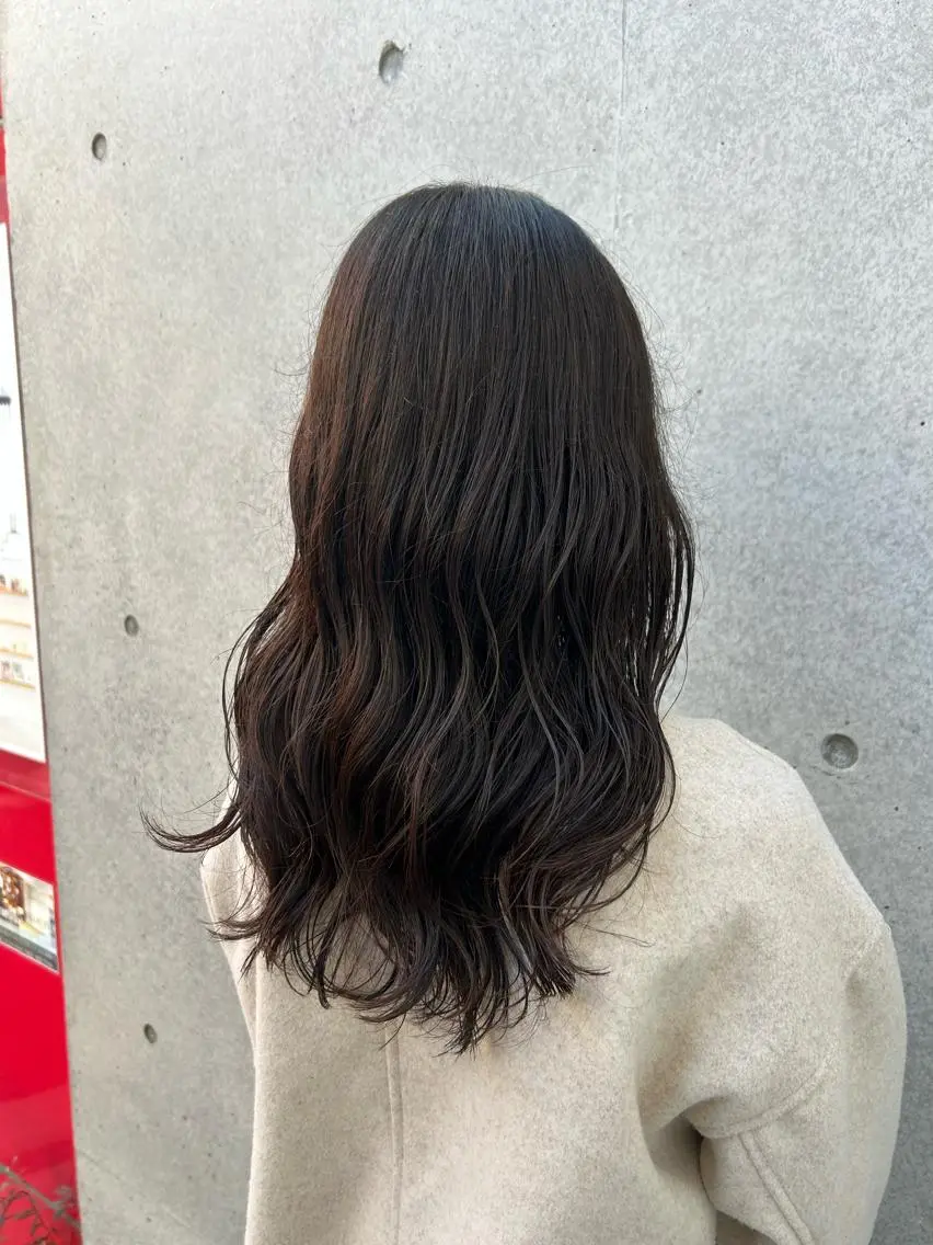 セミロング パーマ セミロングパーマ 韓国風ヘア ニュアンスパーマ 阪口 依美奈のヘアスタイル