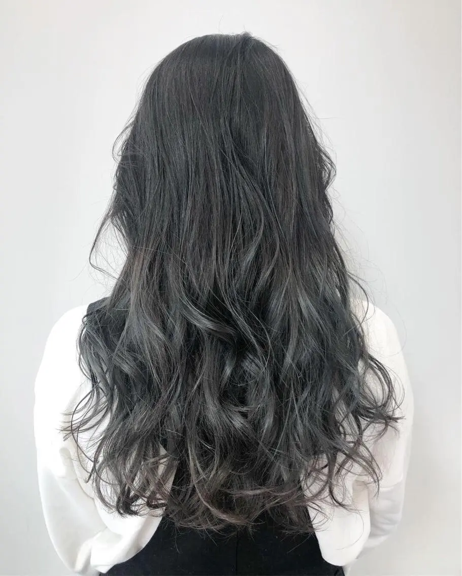 セミロング カラー ヘアアレンジ 【公式】amble luxe池袋東口🩷のヘアスタイル