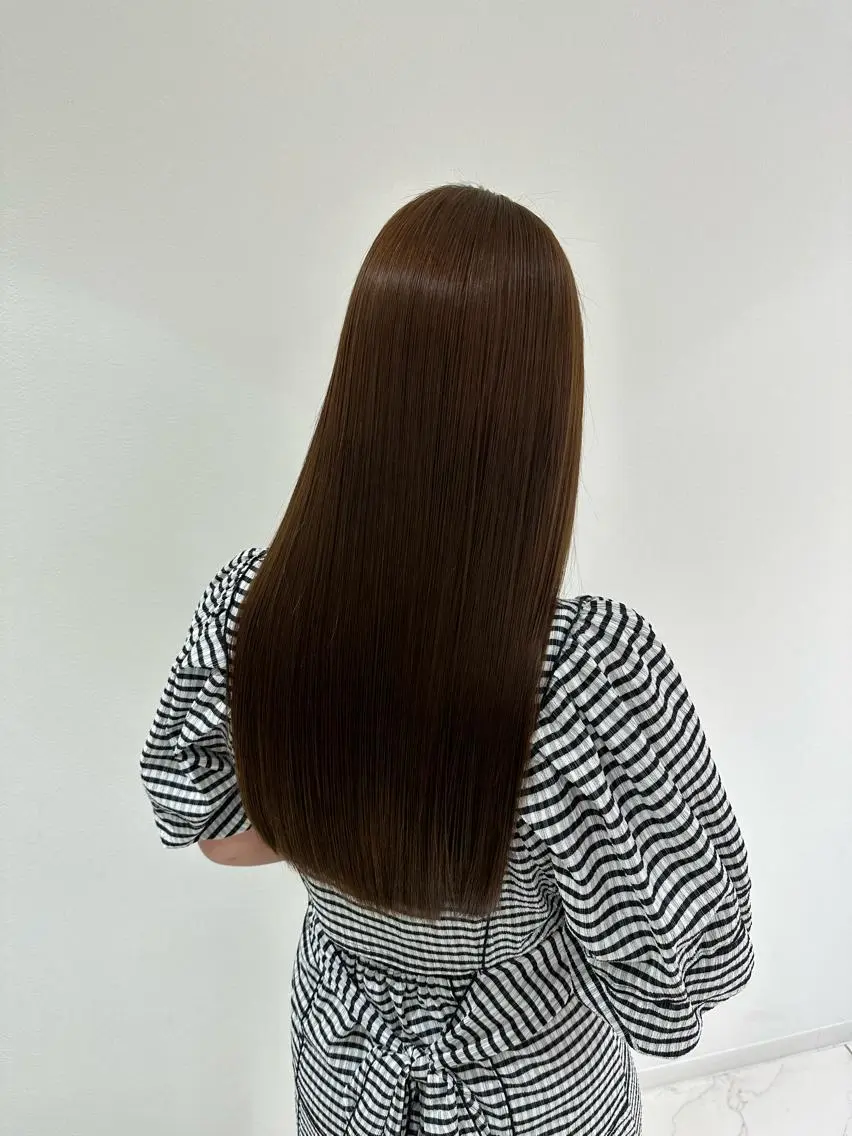 ロング 縮毛矯正 トリートメント 縮毛矯正 安井　昴 💫ブリーチ縮毛矯正のヘアスタイル