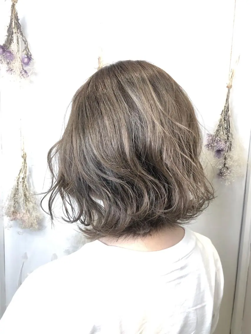 ショート カット ヘアカラー 三川 洋樹のヘアスタイル