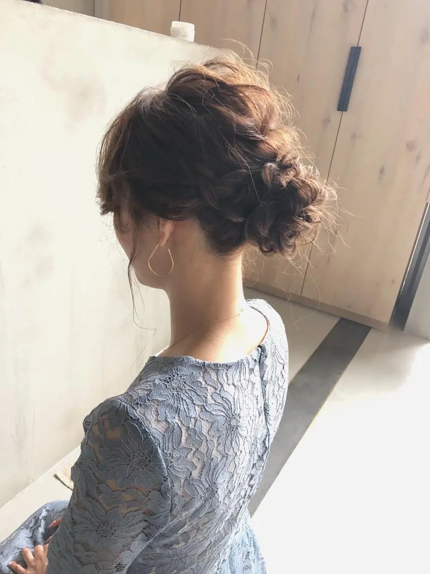ヘアアレンジ 三つ編み 【骨格診断カット】 .のヘアスタイル