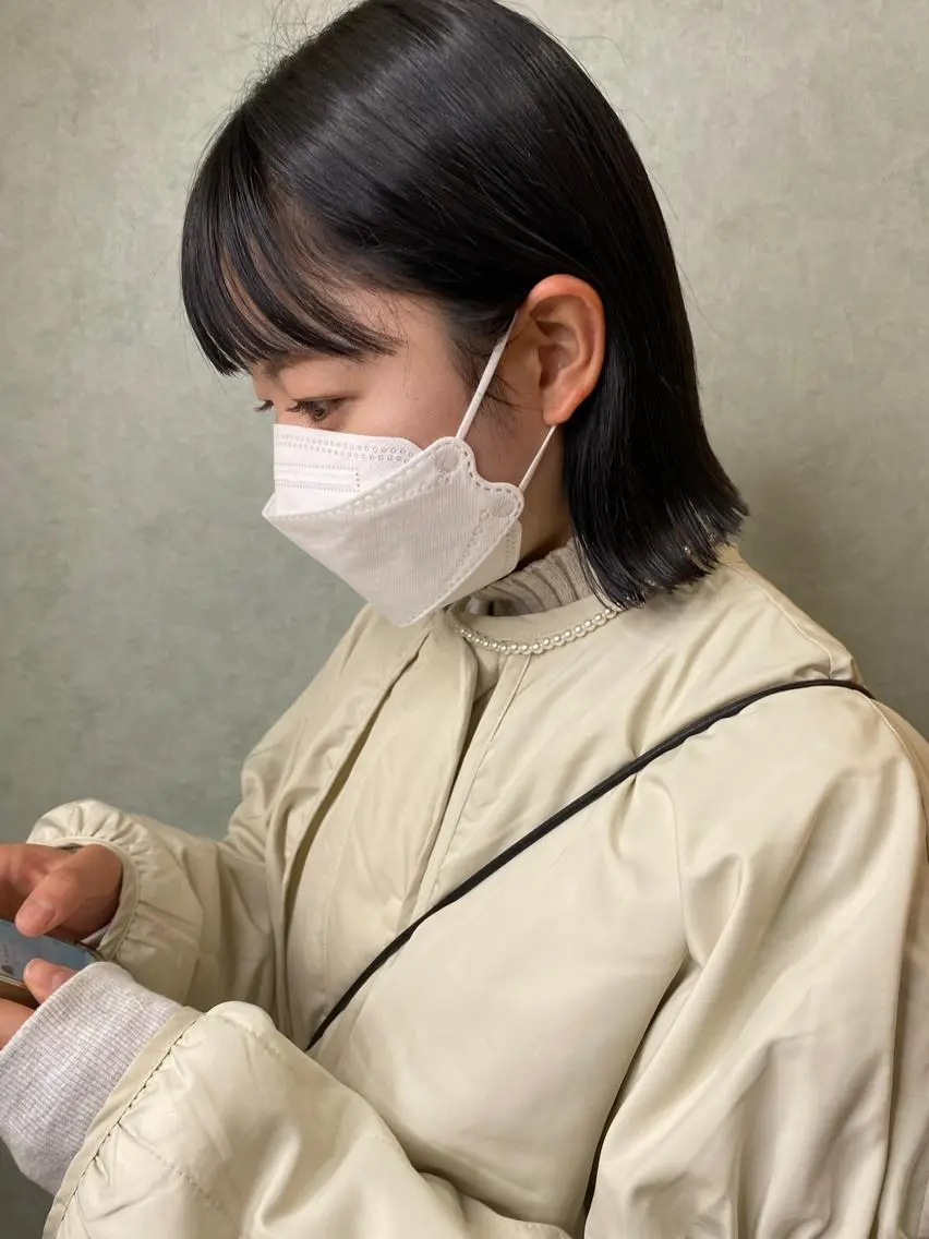 ショート ボブ かえ🩶韓国ボブ🎀 透明感カラー🥣のヘアスタイル