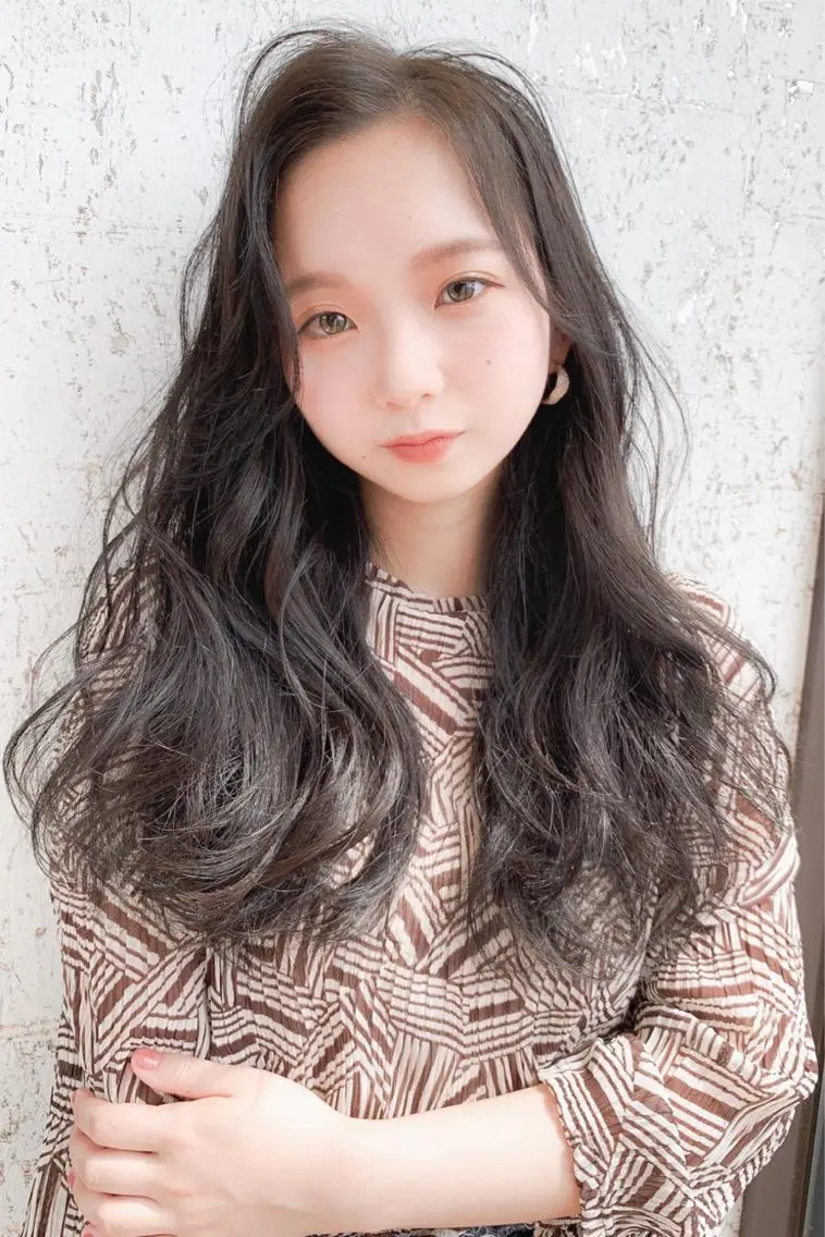 ロング ヘアカラー オリーブ南森町店 タニモトのヘアスタイル