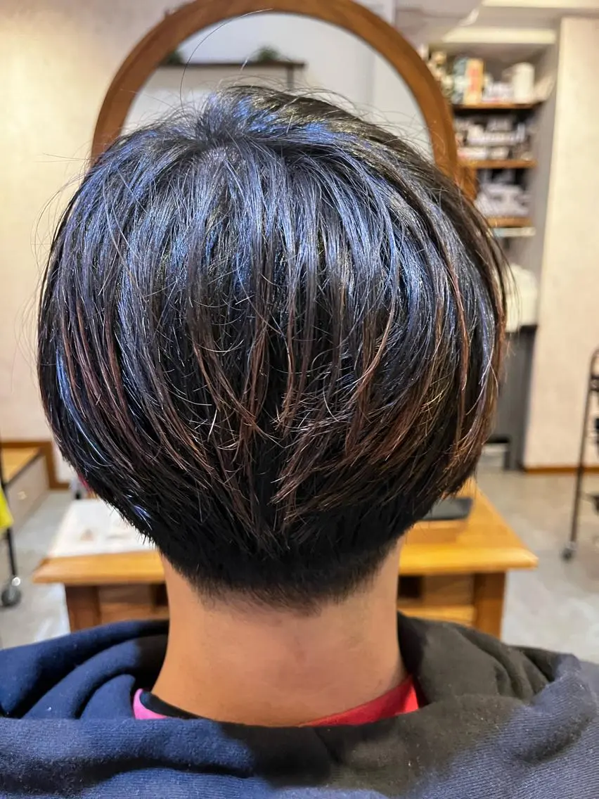ショート メンズ マッシュ 佐藤槙哉 サトウシンヤのヘアスタイル