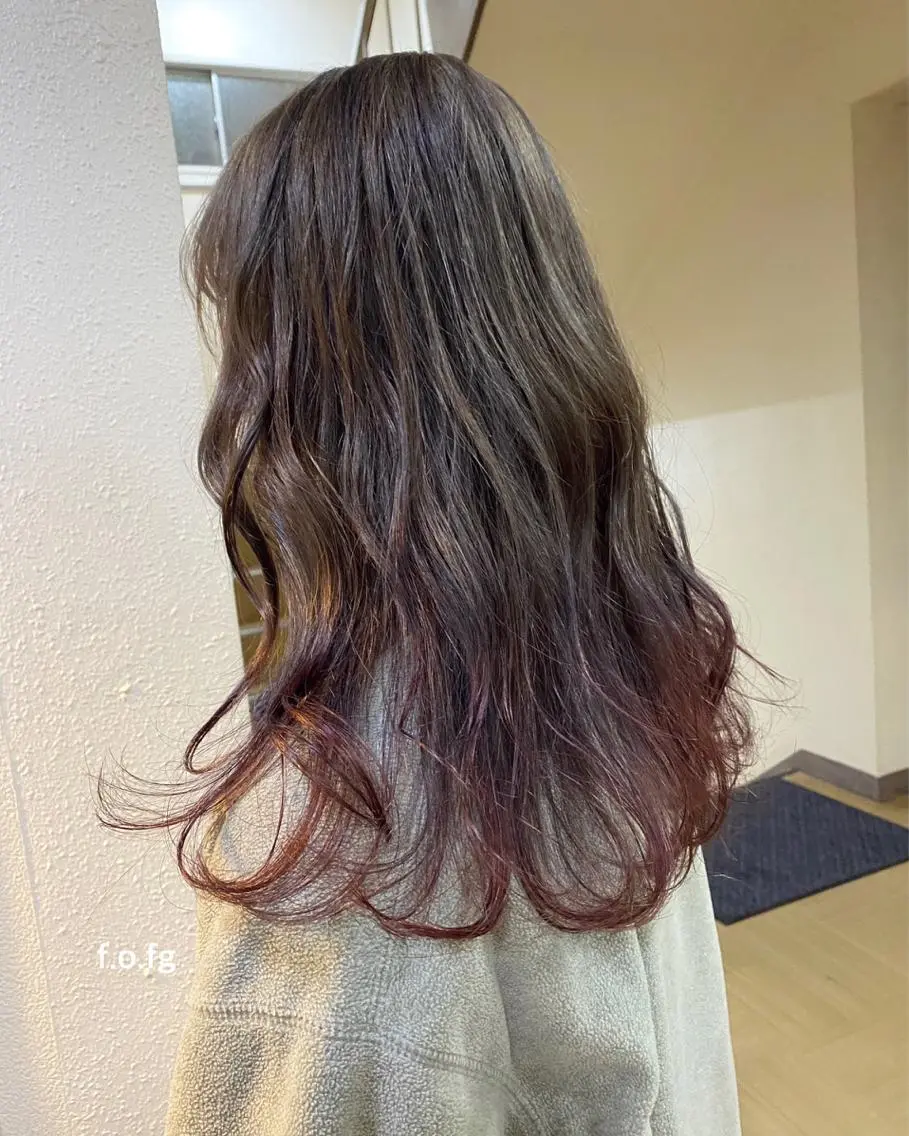 セミロング カラー グラデーションカラー ピンクカラー ヘアカラー トリートメント ヘッドスパ ツキノキ ミナ 8月から西梅田店のヘアスタイル