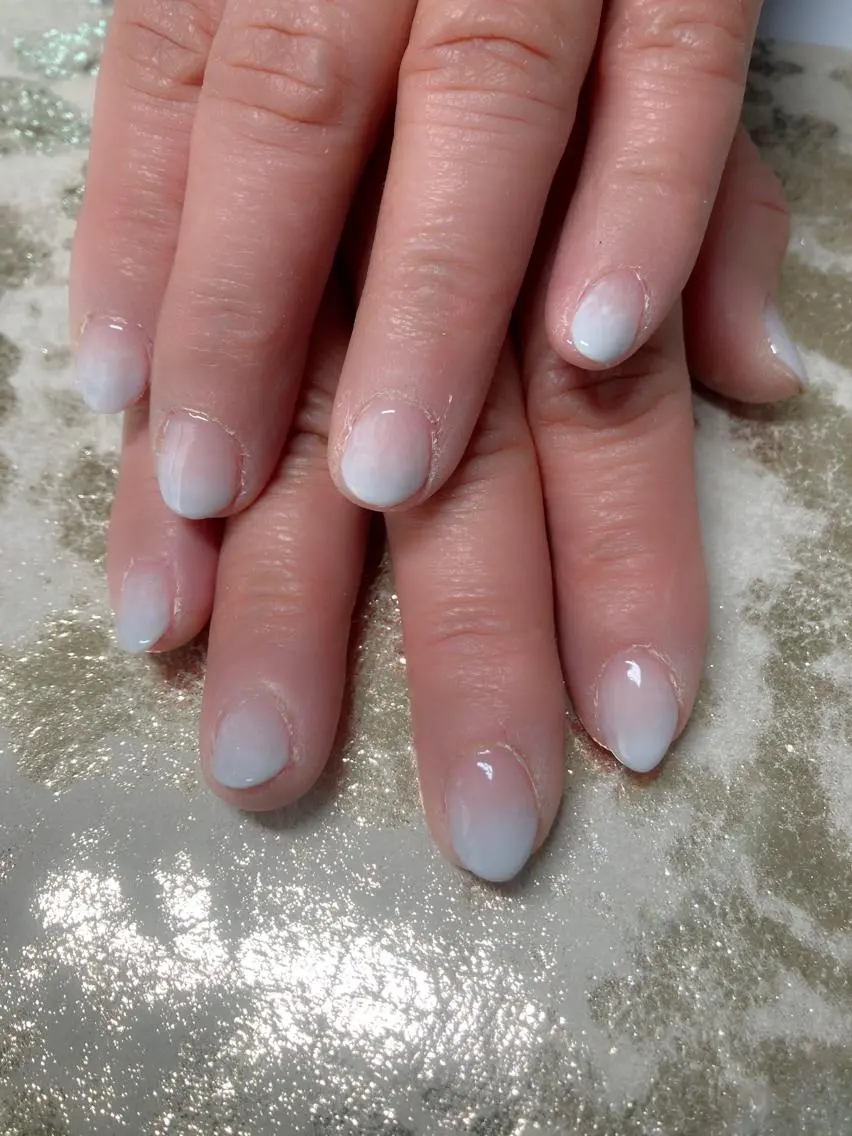 ネイル グラデーション komohana salon🌺のネイルデザイン