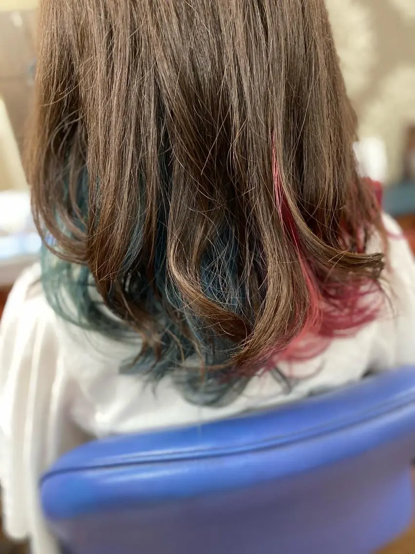 カラー インナーカラー masa ディレクターのヘアスタイル