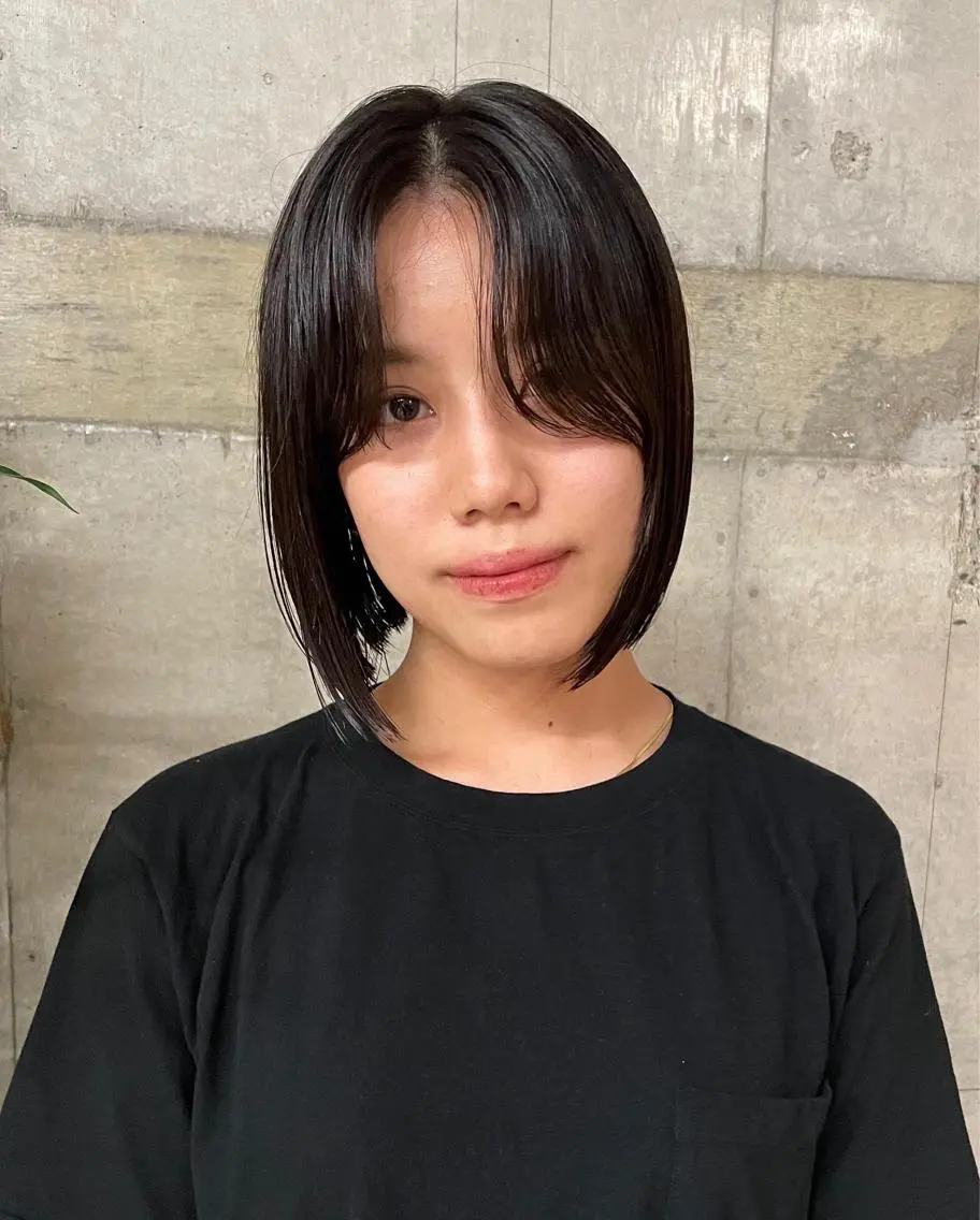 ミディアム wewe: momoeのヘアスタイル