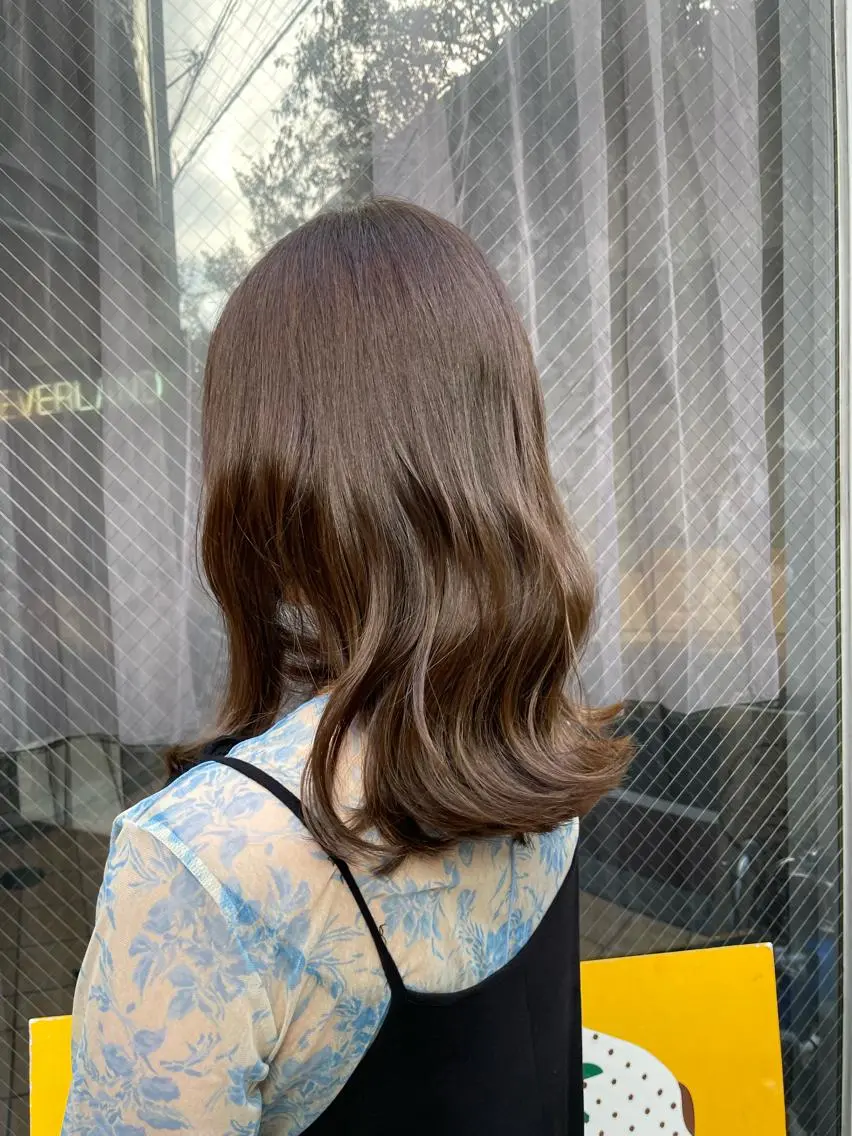ミディアム カラー ブリーチ ブリーチなしカラー loely 💞miyuのヘアスタイル