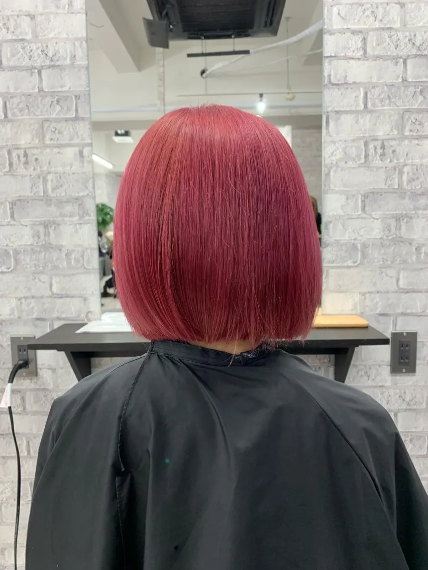 ロング カラー パーマ ヘアアレンジ メンズ キッズ ネイル マツエク・マツパ アイブロウ 🐺ウルフ×ハイトー ン🖤Yukinoのヘアスタイル