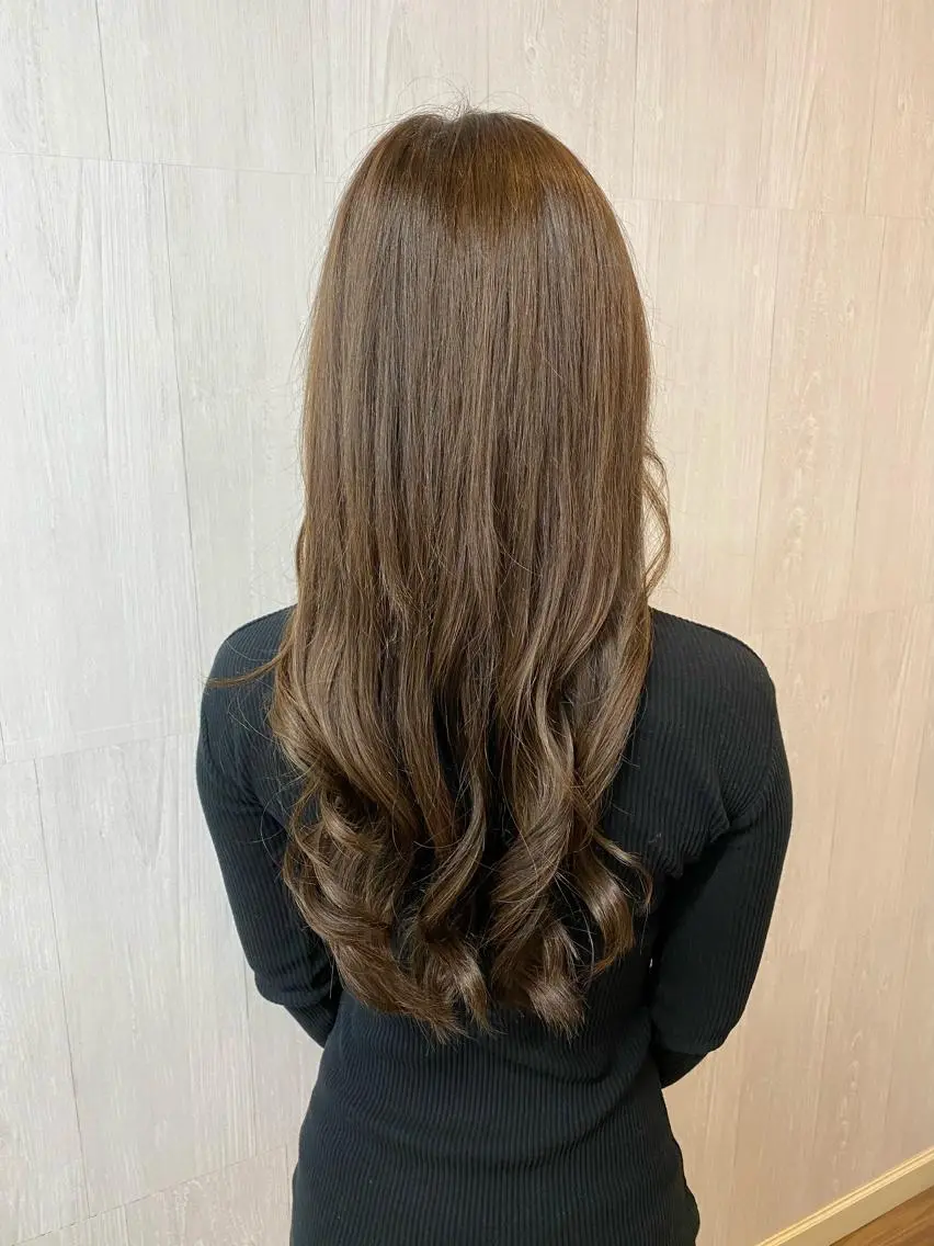 ロング カラー シールエクステ ボブ エクステ ロング ヘアカラー トリートメント エクステ GLOSS 心斎橋 山上のヘアスタイル