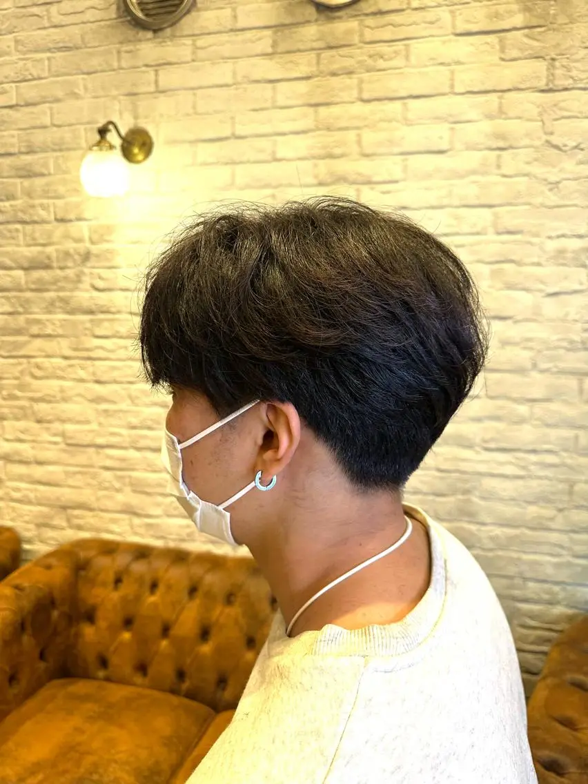 ショート ヘアアレンジ メンズ ツーブロック 刈り上げ 🫧RYOグレージュ /透け感カラー🫧のヘアスタイル