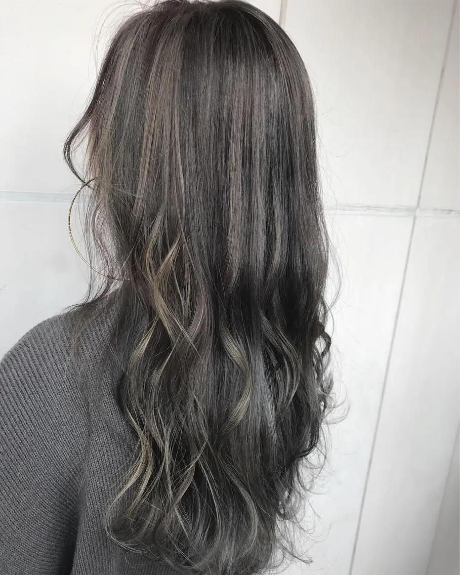 ロング カラー ヘアカラー 髪質改善will hairdesignのヘアスタイル