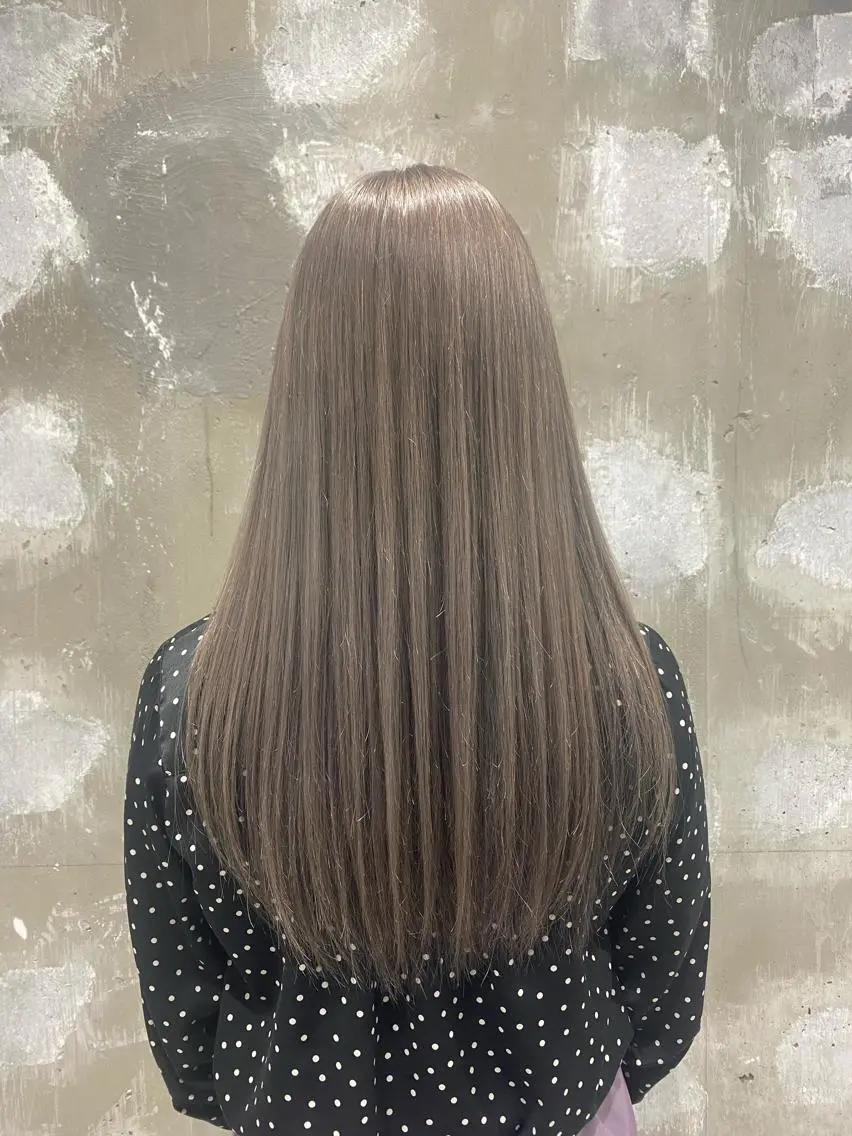 ミディアム カット ヘアカラー トリートメント Kro/ダブルカラー /ハイトーン/千葉駅のヘアスタイル