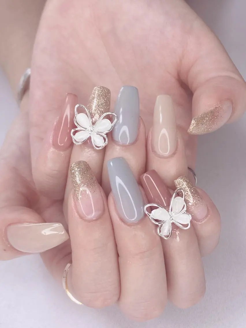 ネイル アニマル柄 アートネイル オーロラネイル 桜ネイル クリアネイル Nail Salon ertiのネイルデザイン