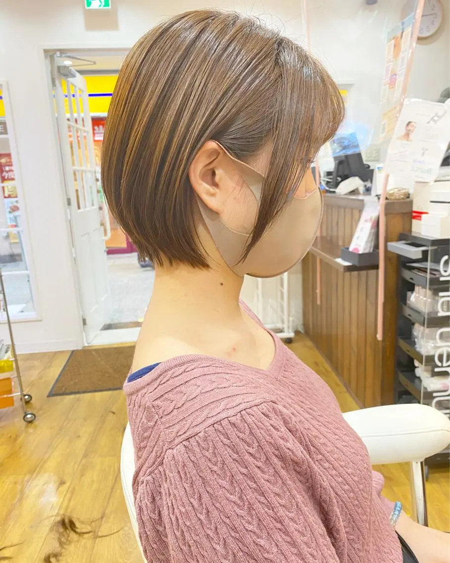 ショート カラー 横浜ブリーチムラ直し ハイトーン/ブリーチのヘアスタイル