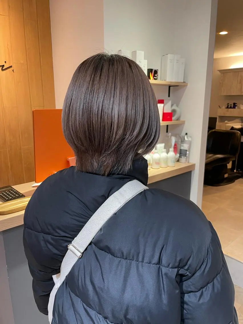 ショート カラー akane .のヘアスタイル
