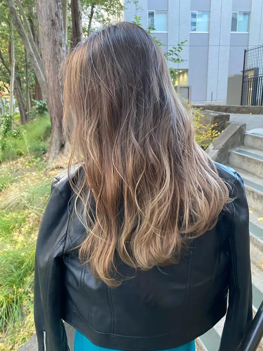 ロング カラー バレイヤージュ レイヤーカット 🎗大槻 武士🎗のヘアスタイル