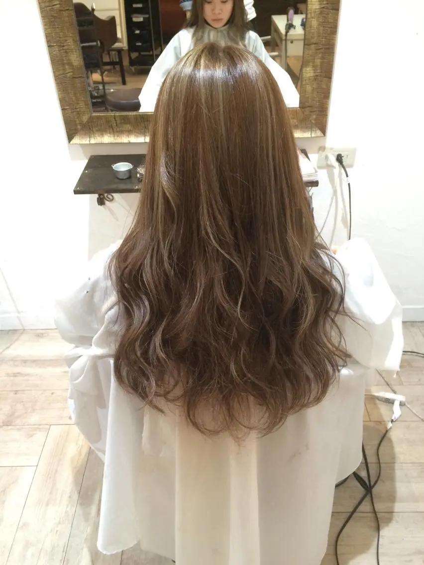 カラー ハイライトカラー K-POP好き美容師 🇰🇷Kai.Yのヘアスタイル