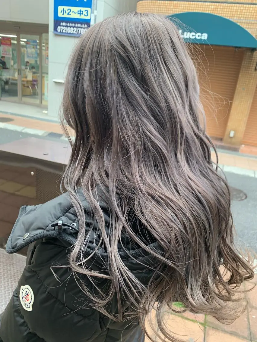 ロング カラー 杉村 未来のヘアスタイル