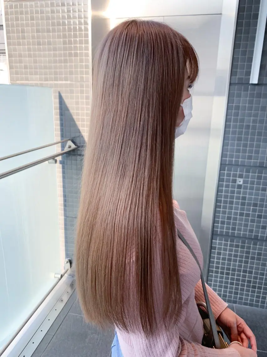 ロング カラー ダブルカラー ヘアカラー トリートメント Beach 代表 KENTAのヘアスタイル