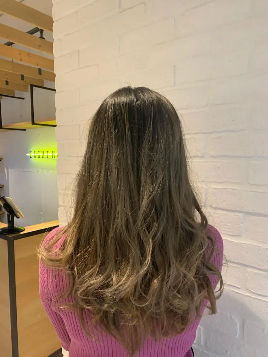 セミロング カラー グレージュ 💛丁寧さNo.🥇 🧸片山智裕💛のヘアスタイル