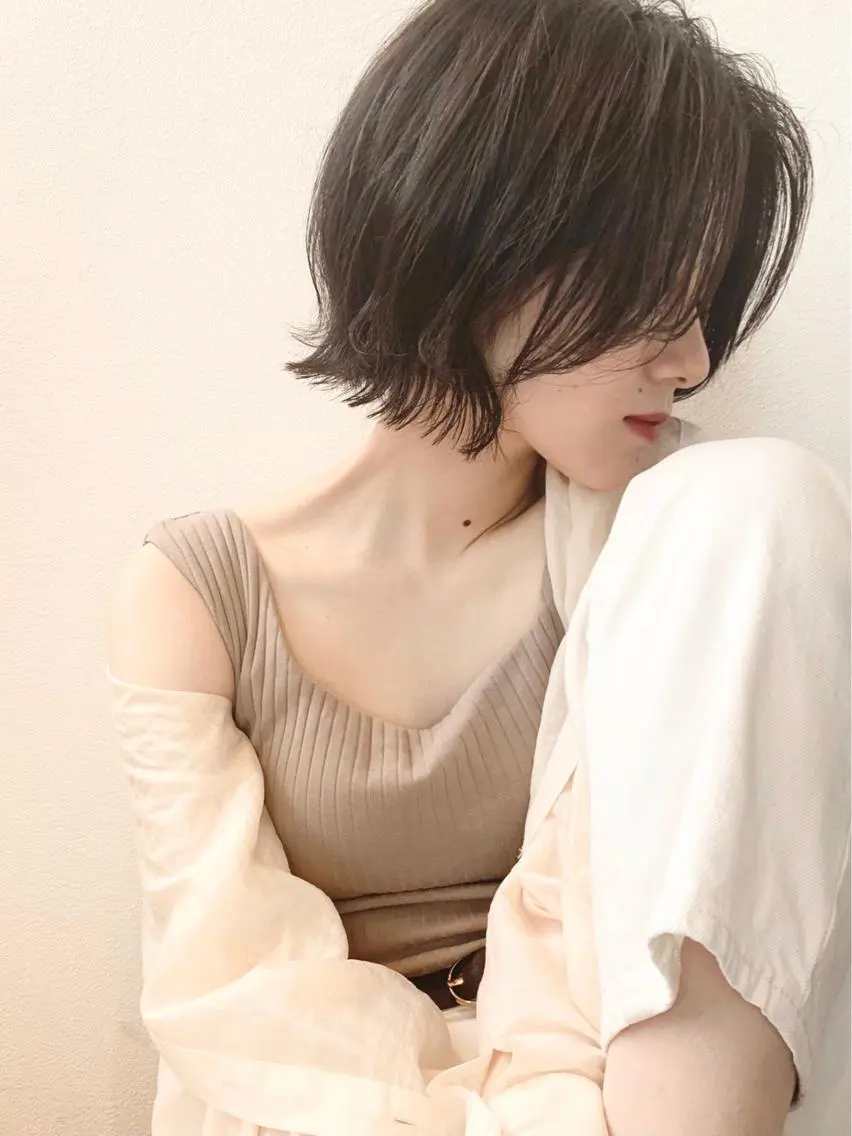 ショート カット ヘアカラー トリートメント MYRTLE TSUNODAのヘアスタイル